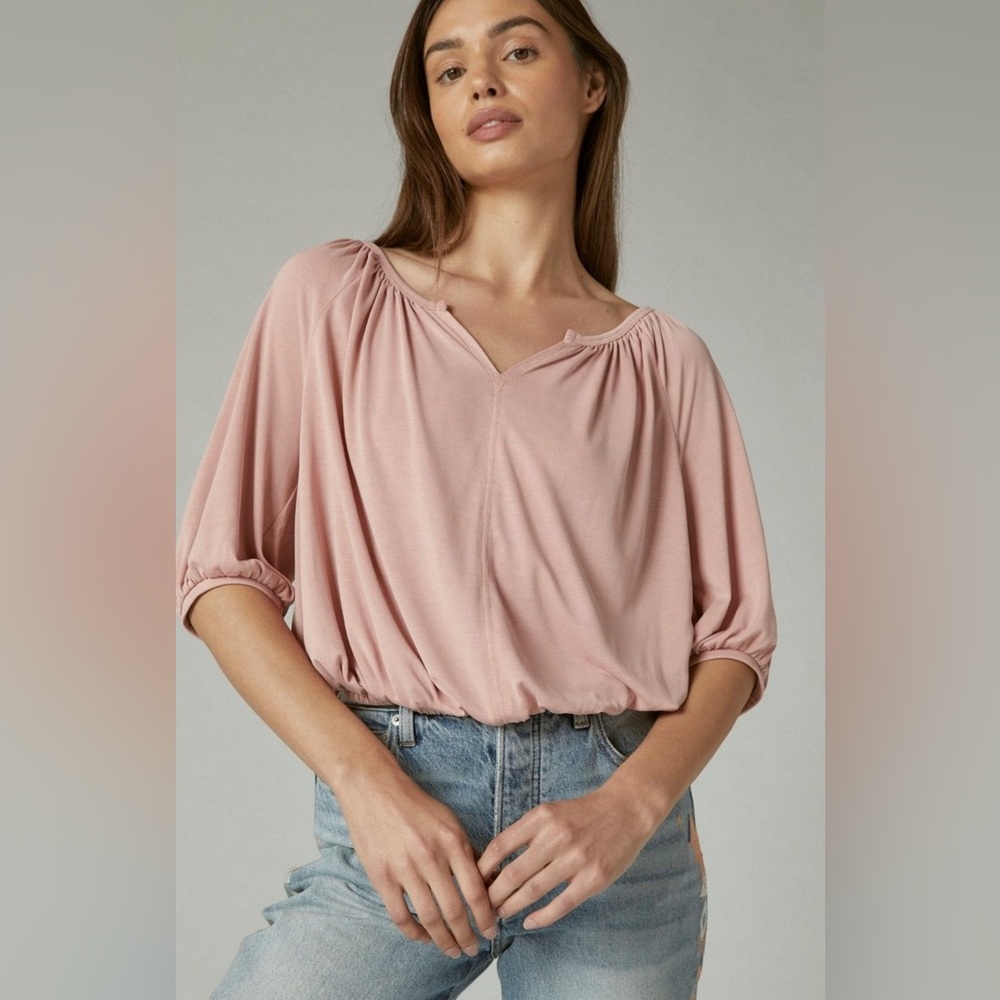 Free with bundles of 2 or more items.   Viole+Claire blush pink blouse size 2X
